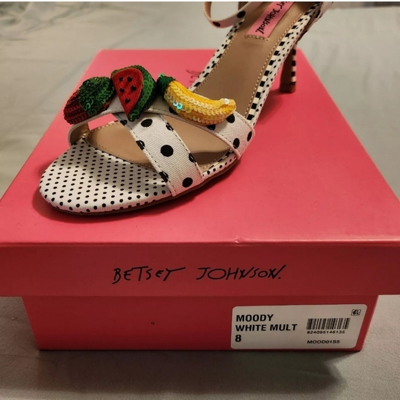 Betsey Johnson White Polka Dot Heels with Fruit Accents - Picture 9 of 9